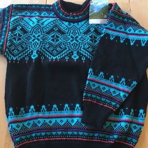 Dale of Norway crew neck pullover sweater